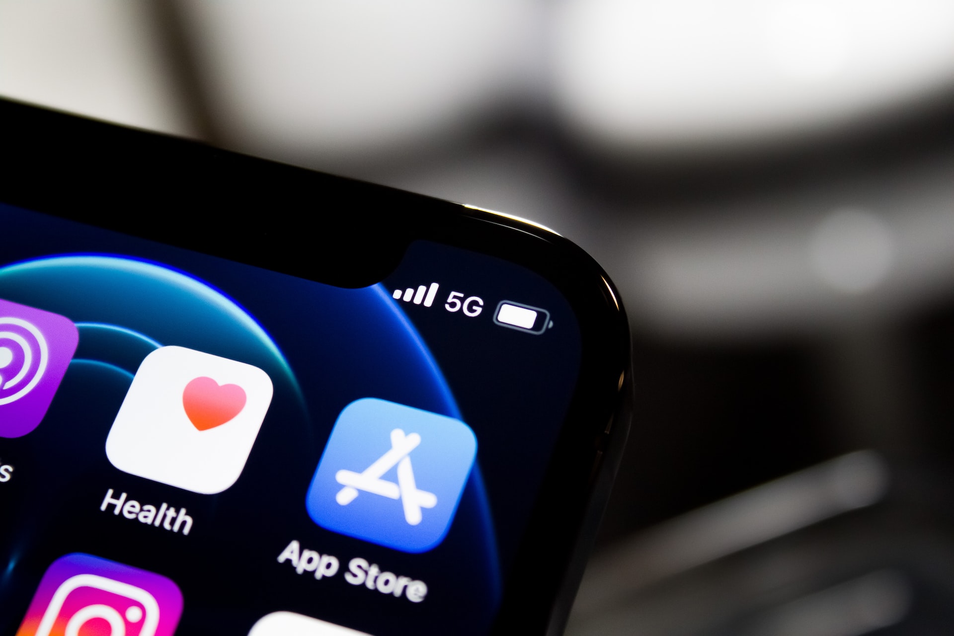 iPhone không tải được ứng dụng trên App Store và cách khắc phục - 126.vn