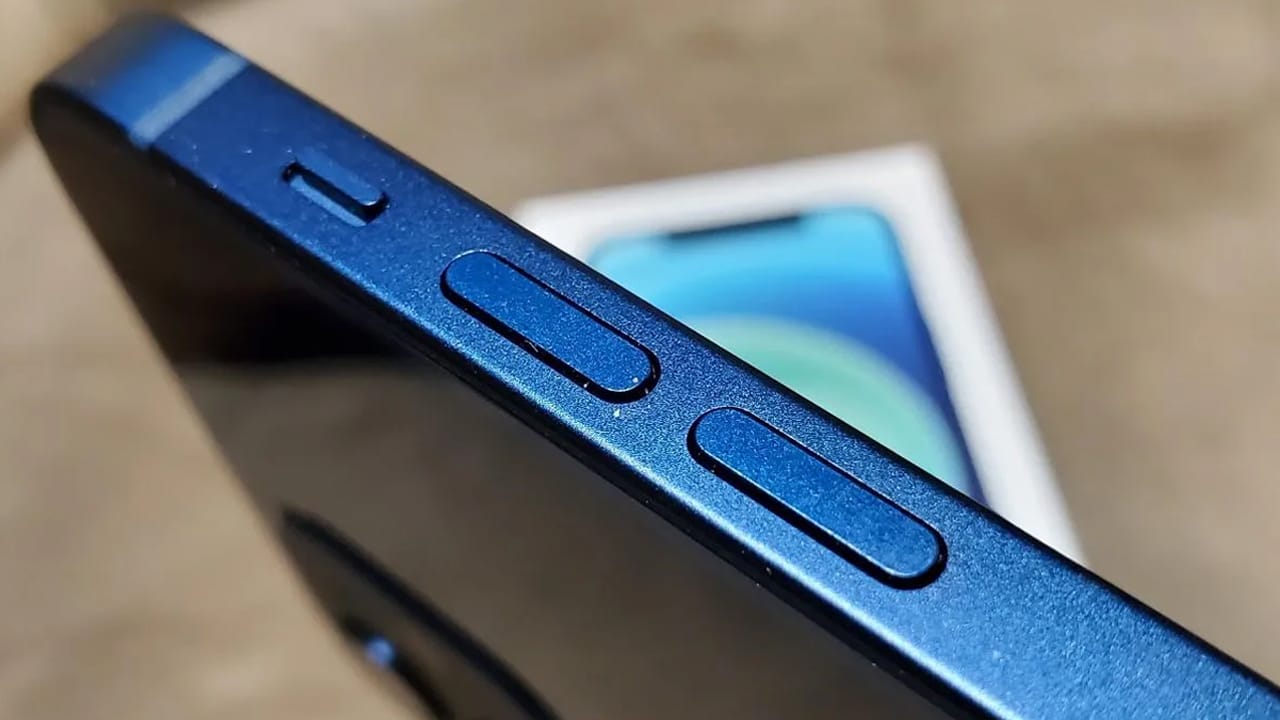 mở khóa màn hình bằng nút volume