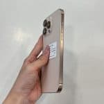 Cạnh trái