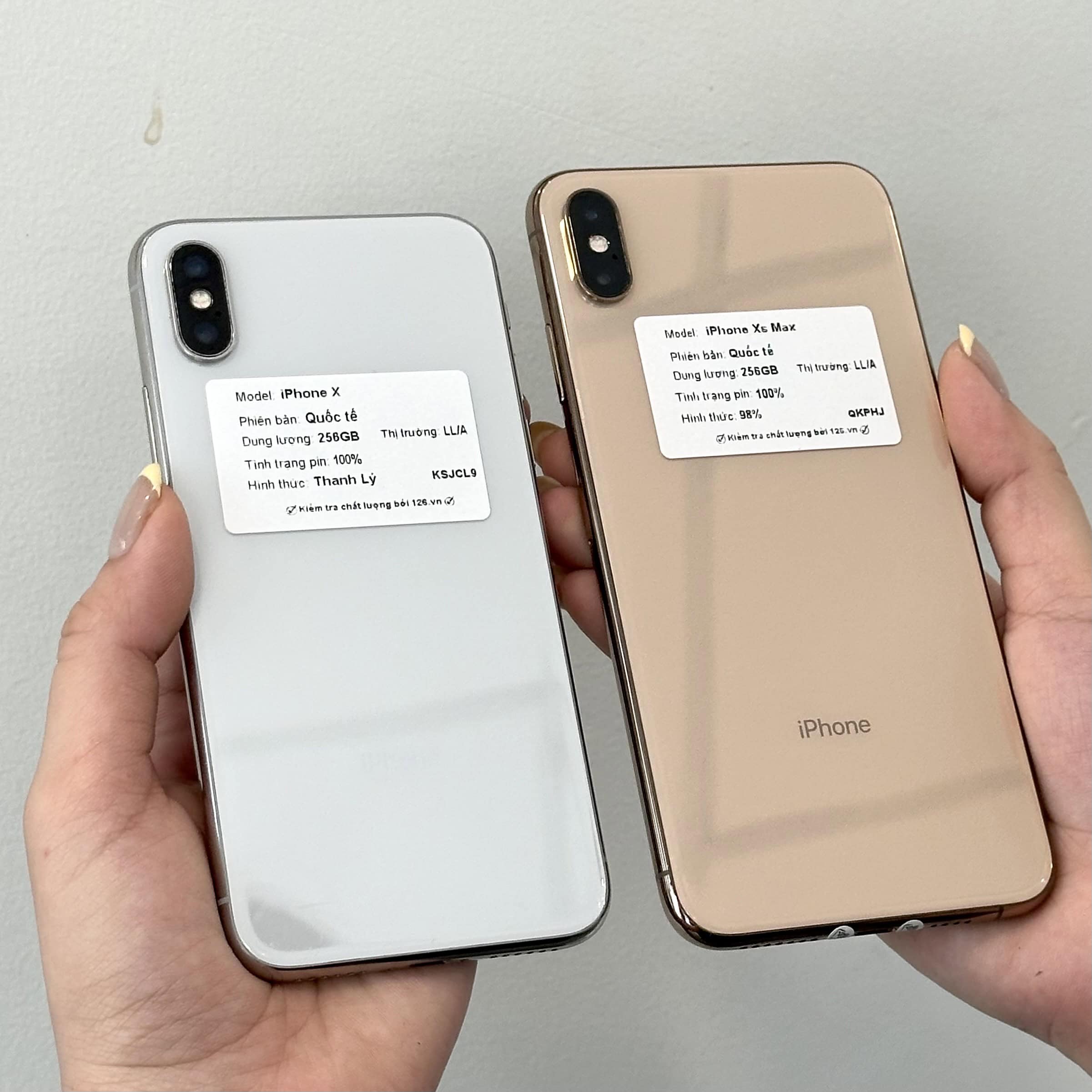 Lưng iPhone X và iPhone Xs Max cũ tại 126, ảnh thật từng máy