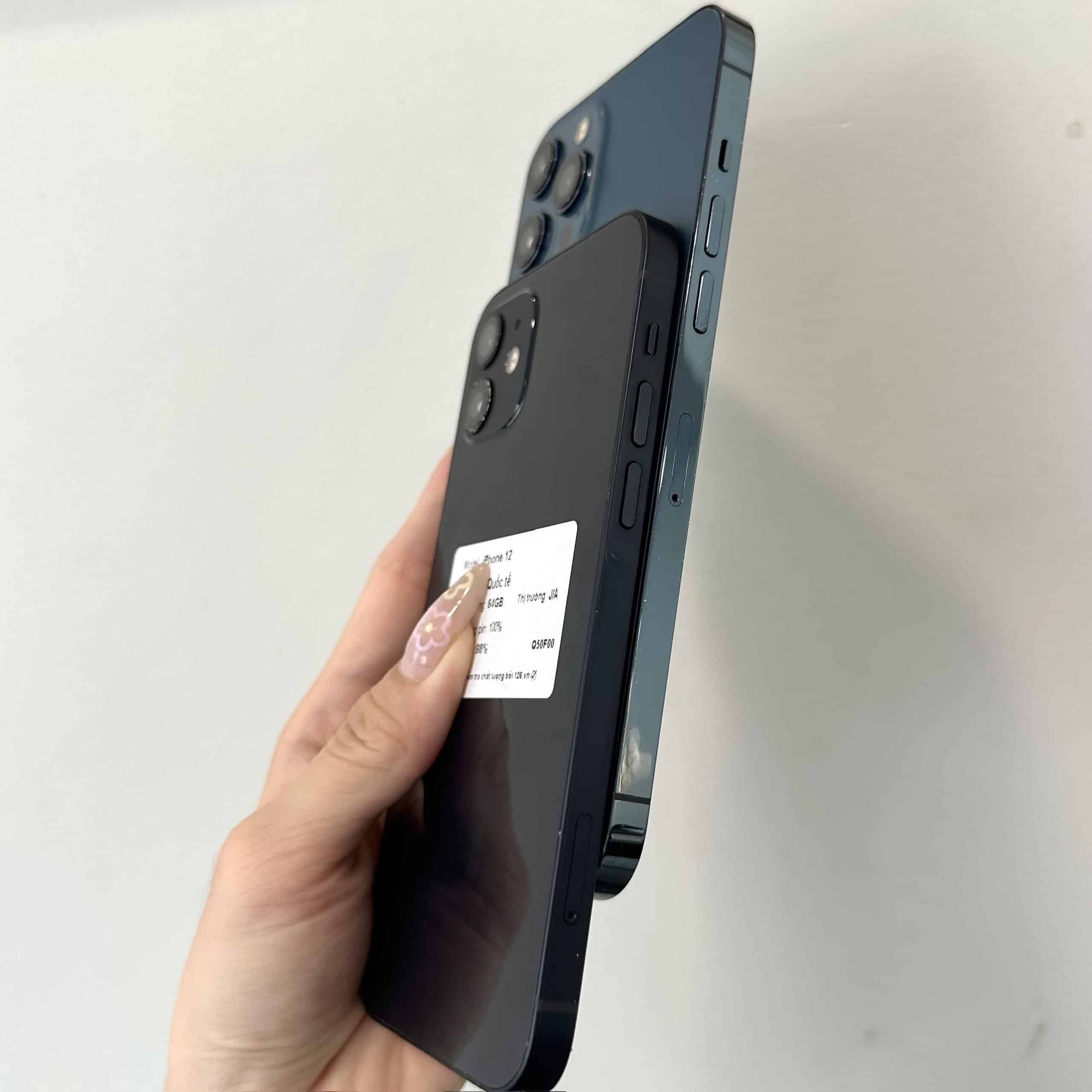 Cạnh viền khung phẳng iPhone 12 và 12 Pro