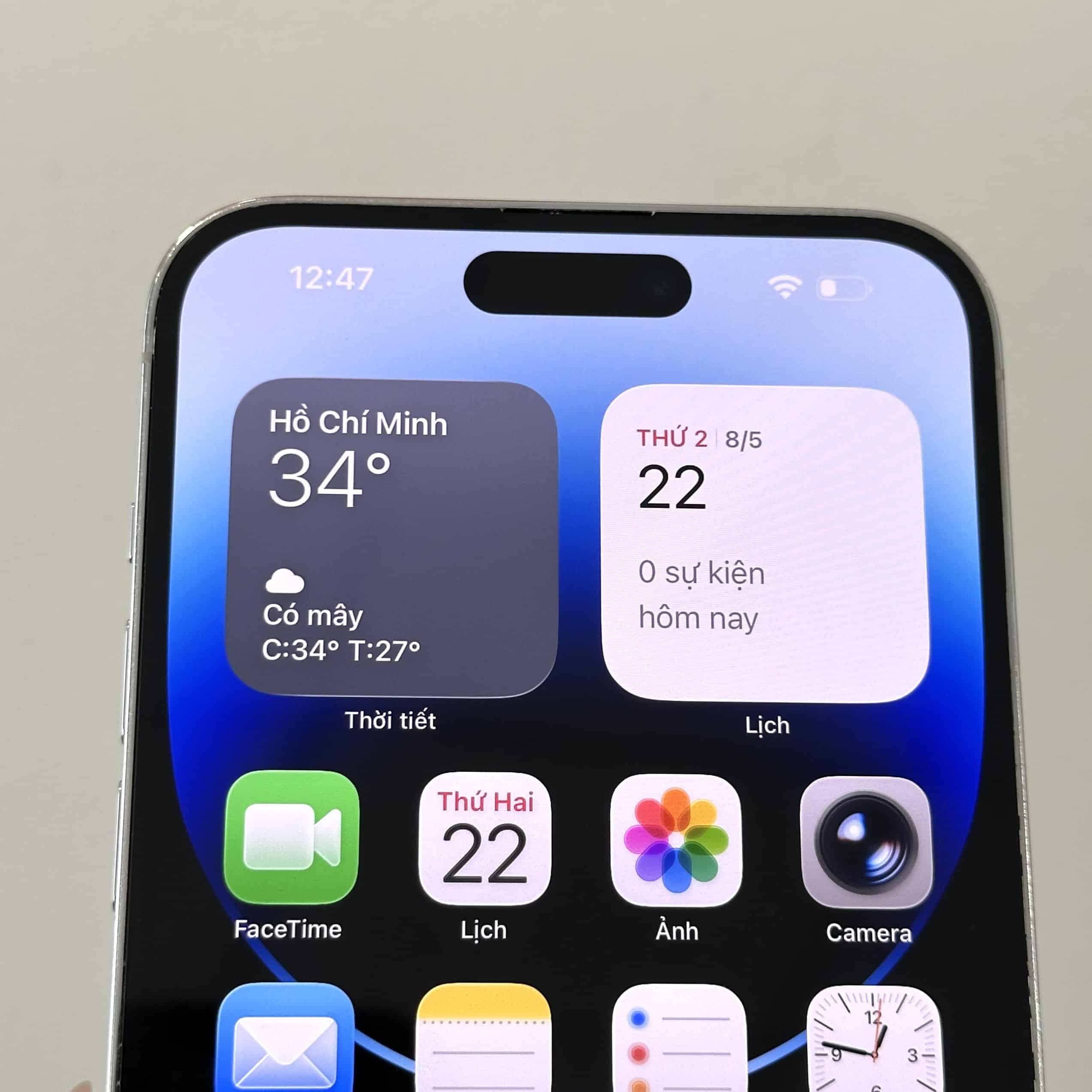 Cận cảnh đảo động Dynamic Island trên iPhone 14 Pro Max