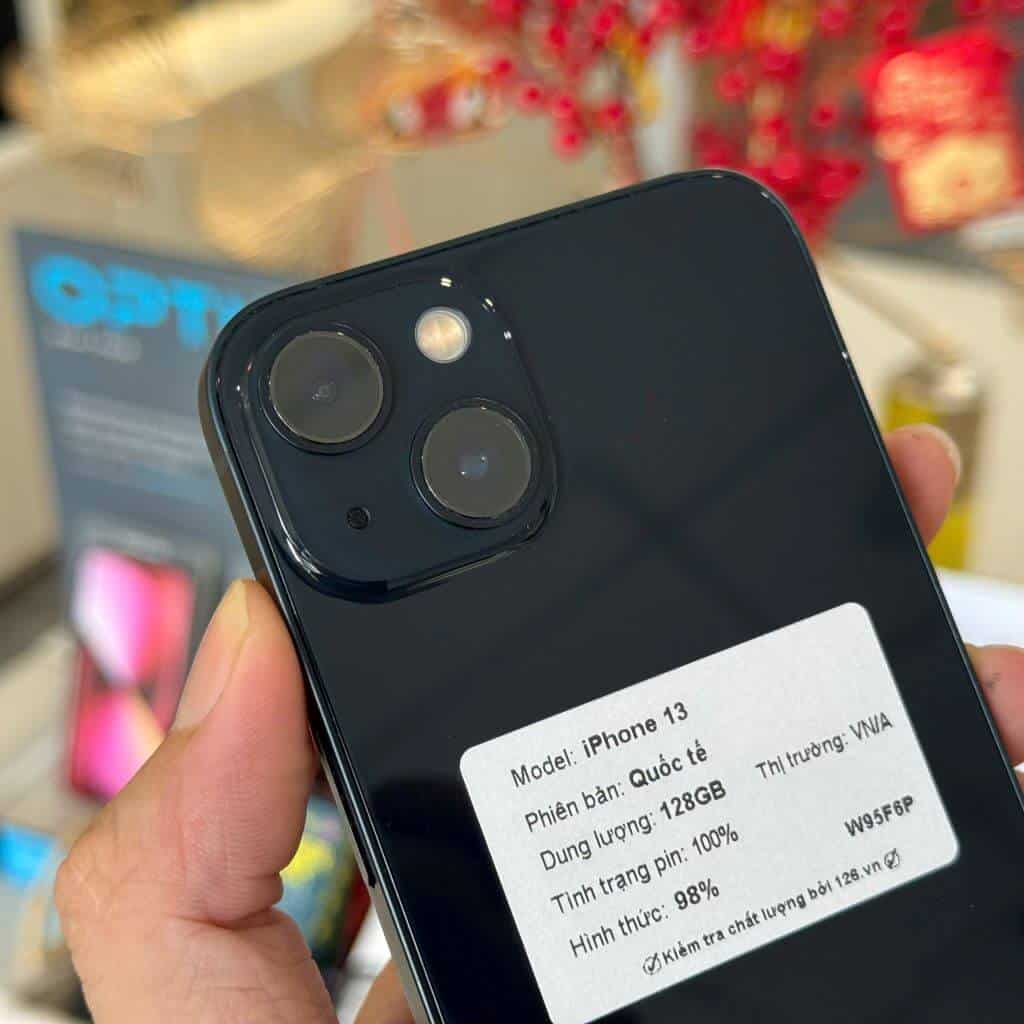 iPhone 13 cũ pin bền thời gian dùng màn hình cao tại 126.vn Vĩnh Long