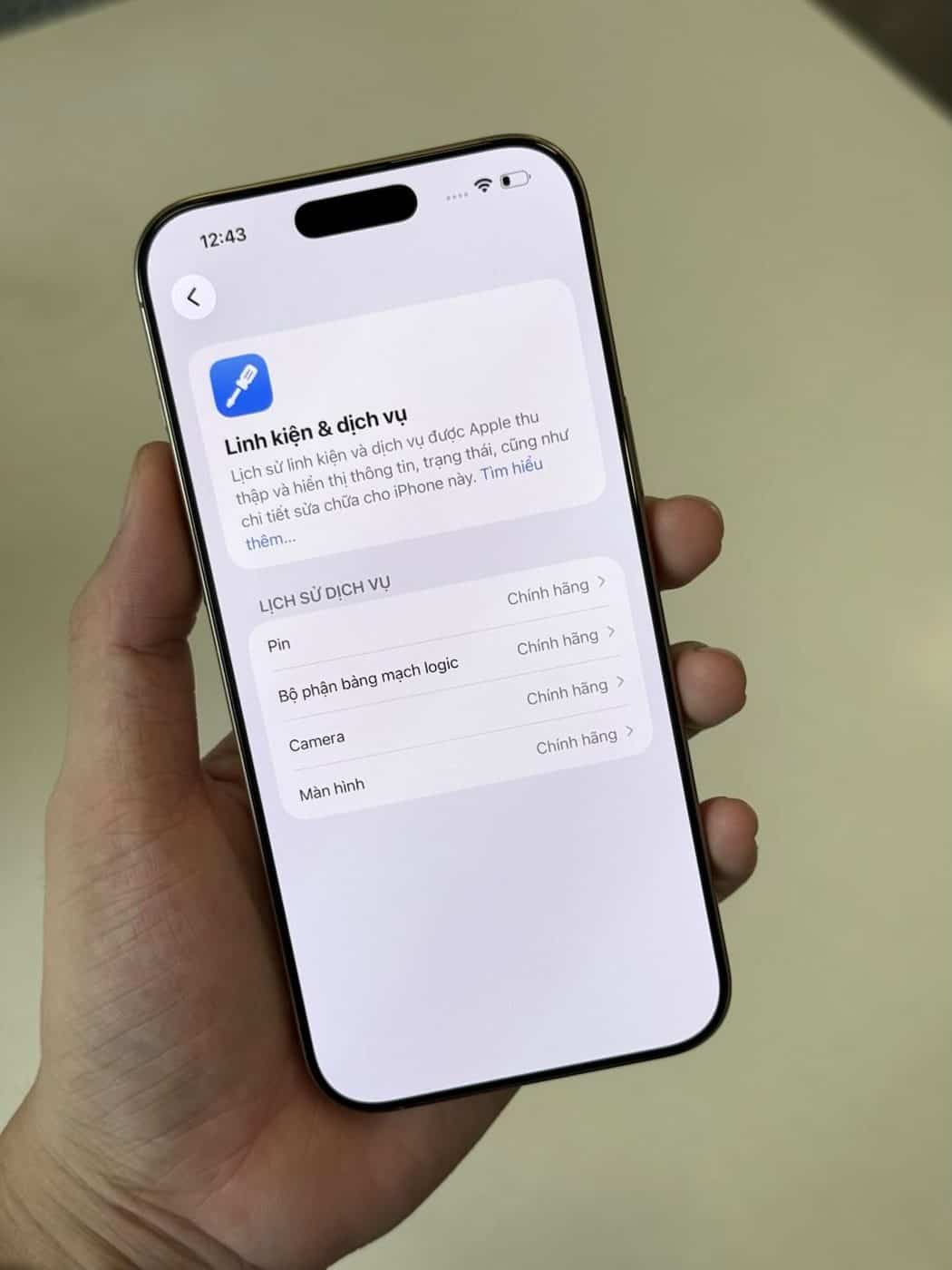 Màn hình Linh kiện và dịch vụ của một chiếc iPhone, pin camera màn hình bảng mạch đều báo Chính hãng
