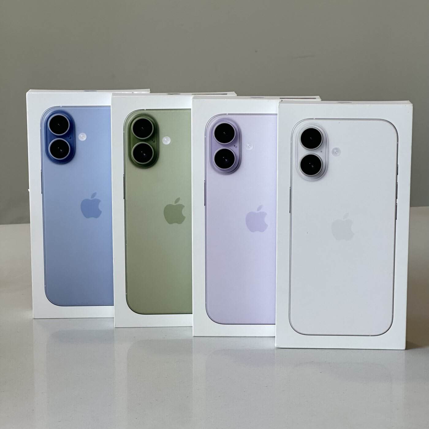 Hộp iPhone 17 mới nguyên seal đủ 4 màu tại 126.vn Vĩnh Long