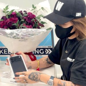 Khách nhận máy tại 126