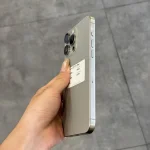 Cạnh trái